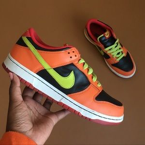 Nike Dunk Low Premium